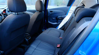 Chevrolet Aveo LT rear seats