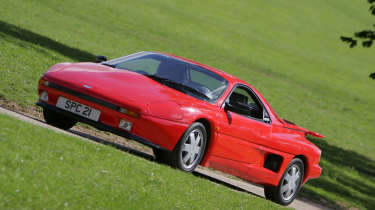 Best cars with pop-up headlights - Panther Solo 2