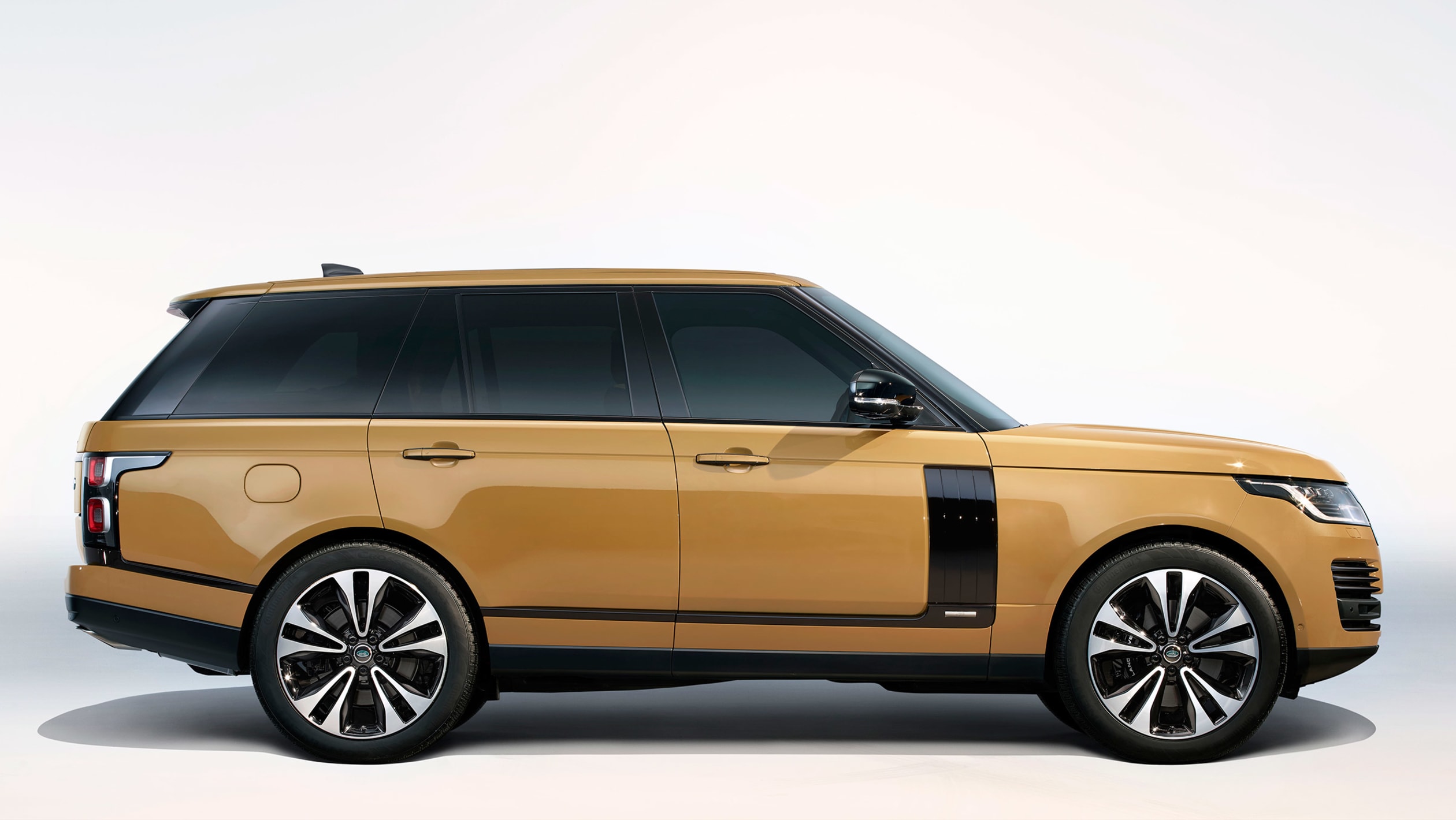 2017 - [Land Rover] Range Rover/ Sport/ SVR restylés - Page 4 Range%20Rover%20Fifty%202020-17