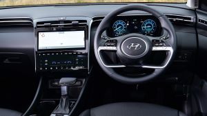 Hyundai Tucson MHEV - dash