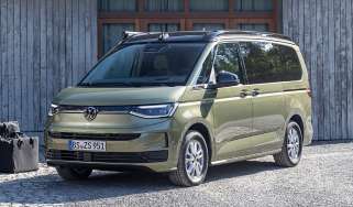 VW California Beach - front 3/4