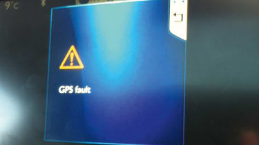 Peugeot 208 GPS fault