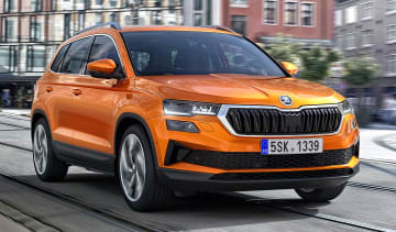 Skoda Karoq - front tracking