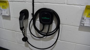 Electric car servicing charger