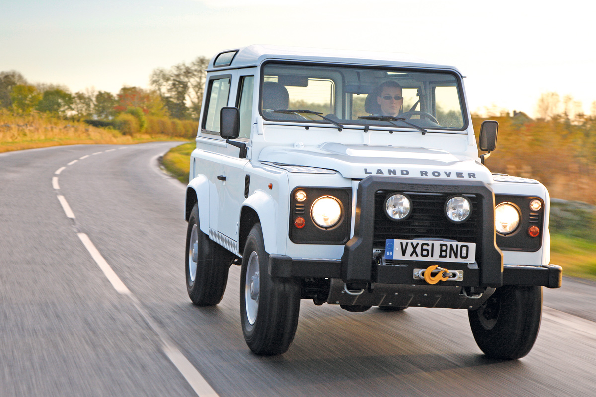 Land Rover Defender 2.2D XS First Drives Auto Express