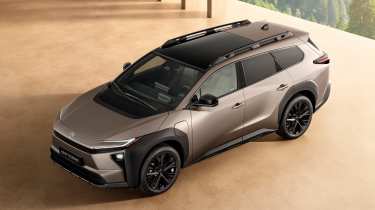 Toyota bZ4X Touring - above