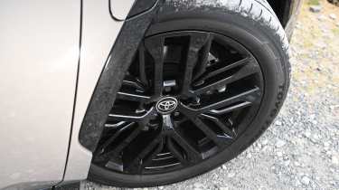 Toyota RAV4 - wheel