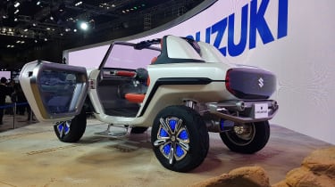 Suzuki e-Survivor rear
