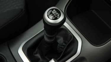 Kia Sorento 2.0 CRDi 2WD gearstick