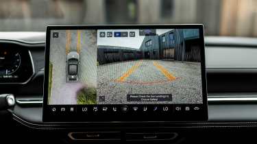 Mazda 6e - infotainment