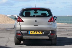 Used Peugeot 3008 - full rear
