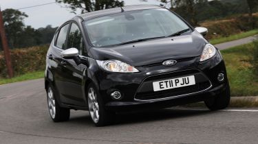 Ford Fiesta Centura 1.25 front cornering