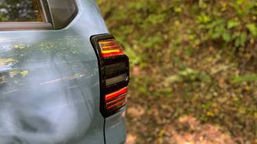 Toyota 4Runner - tail light