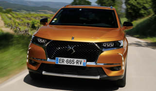 DS 7 Crossback - front