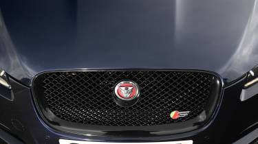 Jaguar XF grille