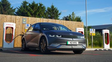 Hyundai Ioniq 5 connected to Tesla Supercharger