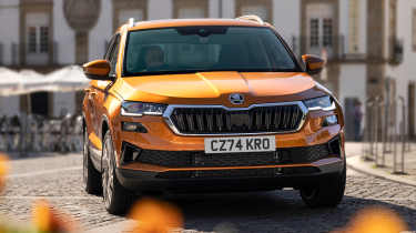 Skoda Karoq Edition - front 3/4