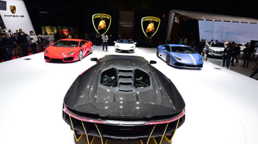 Lamborghini stand Geneva 2016