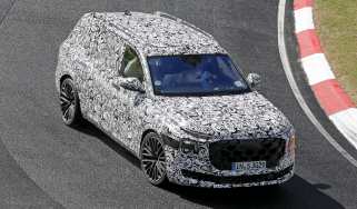 Audi Q9 - front 3/4