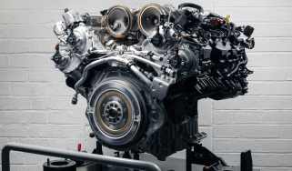 New Bentley &#039;Ultra Performance Hybrid&#039; engine