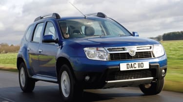 Dacia Duster front tracking