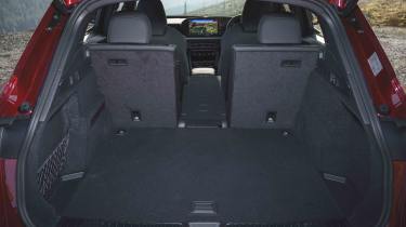 Audi Q5 - boot, middle seat folded