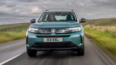 Vauxhall Frontera Hybrid - front end tracking