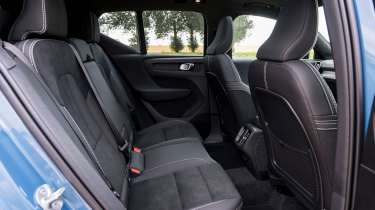 Volvo XC40 - rear seats