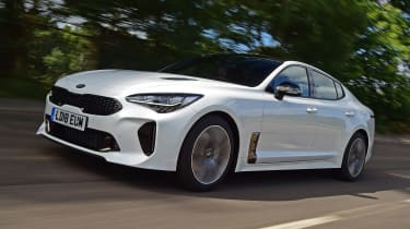 Kia Stinger - front