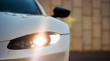 Aston Martin Vantage - front light