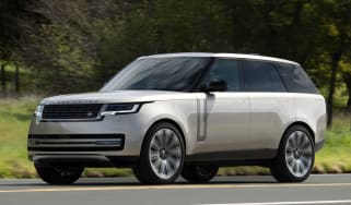 Range Rover - front action