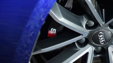 Audi S5 - brake caliper