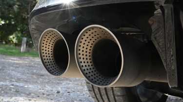 VW Golf R LT - exhaust