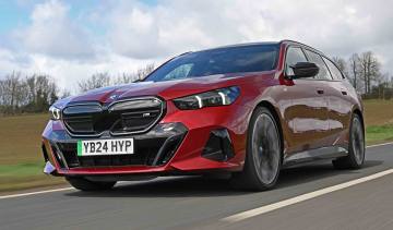 BMW i5 Touring - main image