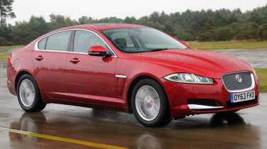 Jaguar XF saloon - front 3/4