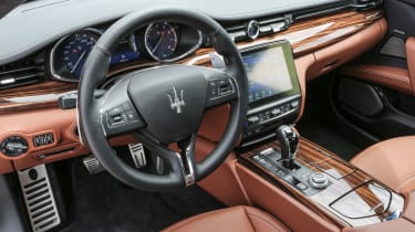 Maserati Quattroporte Diesel 2016 - interior