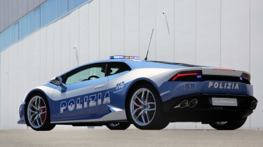 Lamborghini-Huracan-Polizia-rear-quarter