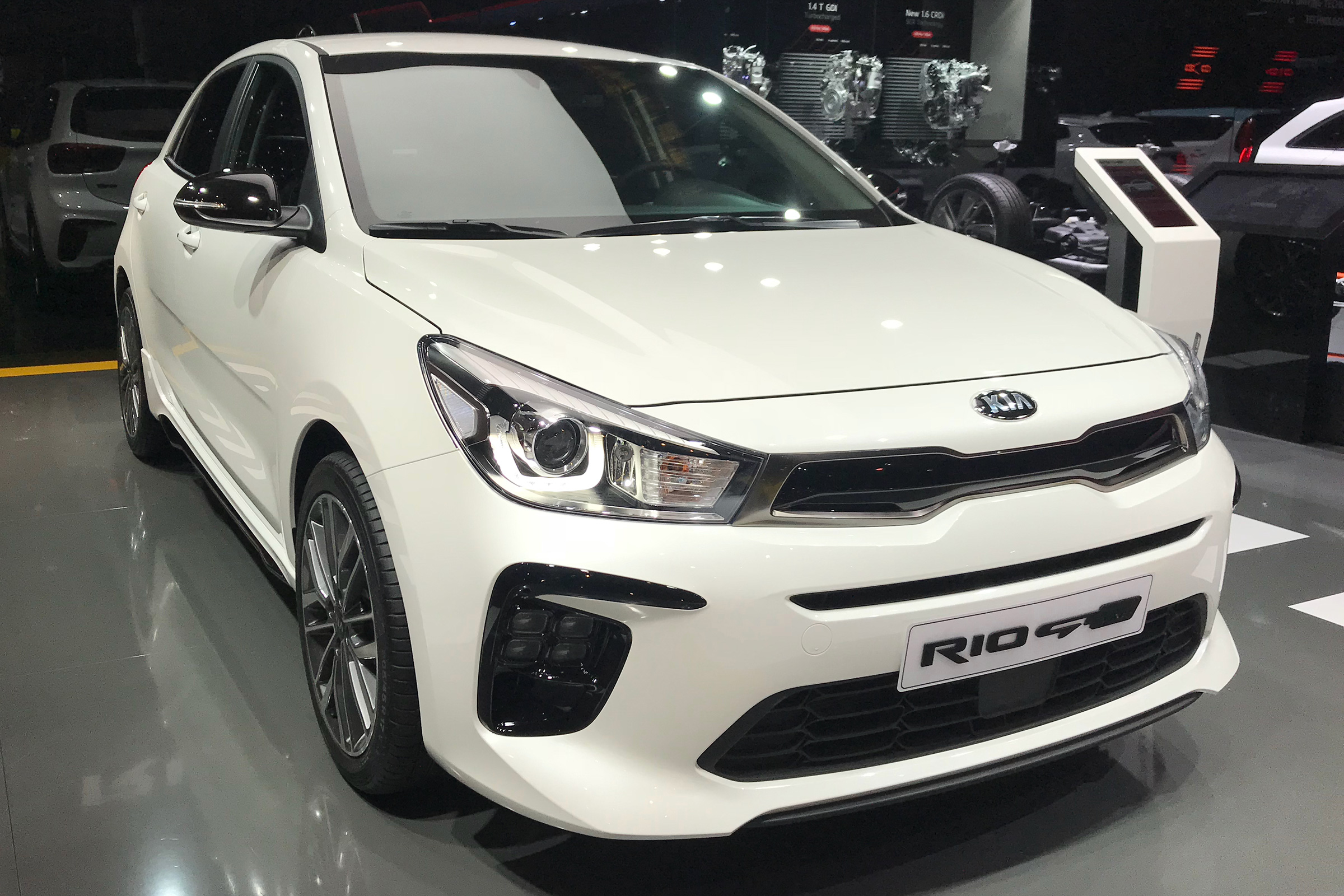 Kia Rio Gt Line Debuts At Geneva Motor Show Auto Express