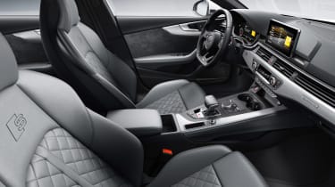 Audi S5 Coupe - front seats