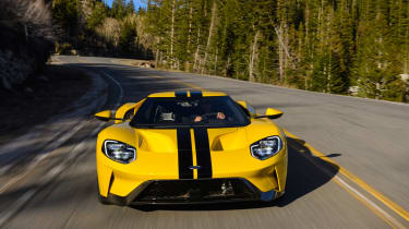 Ford GT - road full front