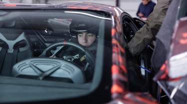 Lamborghini Revuelto SV - driver