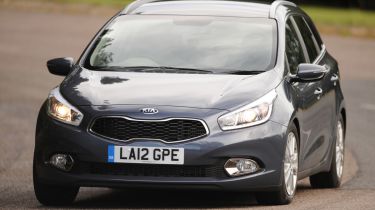 Kia Cee&#039;d Sportswagon front cornering