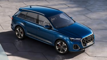 Audi Q7 facelift - above