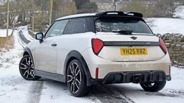 MINI John Cooper Works - rear 3/4 in the snow