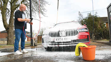 Washing your car during a hosepipe ban - garage jet wash