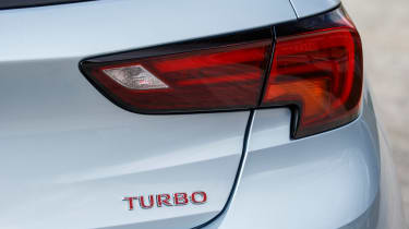 Vauxhall Astra 1.6 turbo - rear light detail