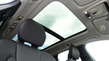 Volvo XC60 - panoramic roof