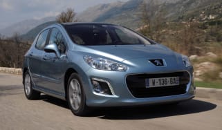 Peugeot 308 e-HDi front
