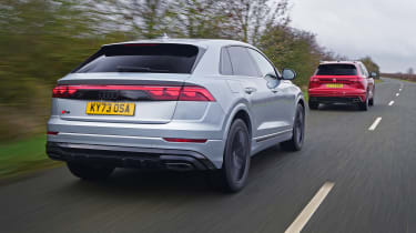 Volkswagen Touareg and Audi Q8 - rear tracking