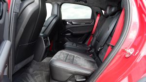 Porsche Cayenne Coupe GTS - rear seats